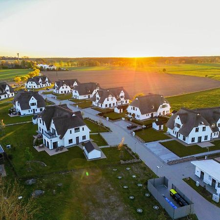 Villa Inseldomizil Stolpe - Urlaub Unter Reet Auf Usedom Stolpe auf Usedom Exterior foto